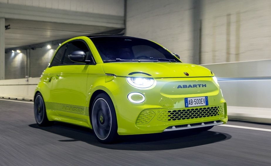 Imagem: Divulgação | Abarth 500e